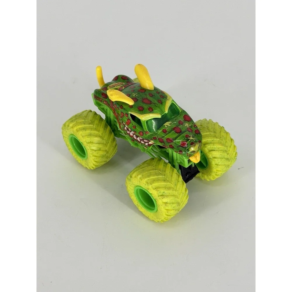 Monster Jam Zombie Invasion Mutt Dalmatian 1:64 Diecast Truck Rare HTF